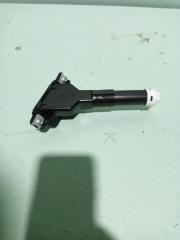 Форсунка омывателя фары правая Honda Civic 8 2009-2011