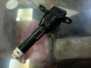 Форсунка омывателя фары левая Mitsubishi Outlander XL 2007-2009