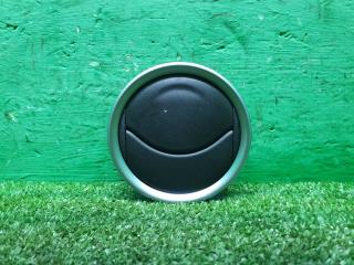 Фото запчасти дефлектор воздушный Suzuki Vitara Б/У запчасть Запчасть дефлектор воздушный Suzuki Vitara