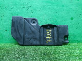 Фото запчасти пыльник бампера задний правый Suzuki Vitara Б/У запчасть Запчасть пыльник бампера задний правый Suzuki Vitara