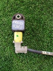 Фото запчасти датчик airbag TOYOTA AURIS контрактная запчасть Запчасть датчик airbag TOYOTA AURIS