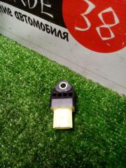 Фото запчасти датчик airbag TOYOTA AURIS контрактная запчасть Запчасть датчик airbag TOYOTA AURIS