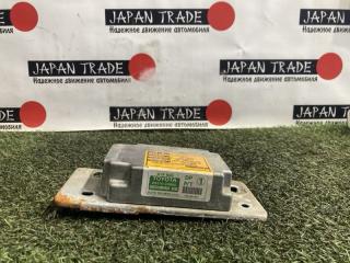 Запчасть блок управления airbag TOYOTA HIACE REGIUS 1998