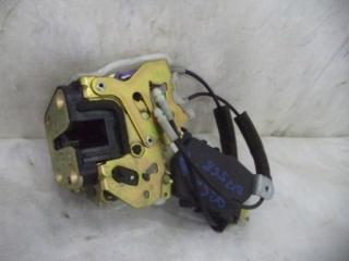 Запчасть замок боковой двери задний левый Subaru Forester