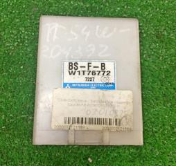 Запчасть блок управления парктроником Suzuki Escudo / Grand Vitara