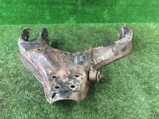 Рычаг подвески нижний передний правый Mitsubishi Pajero 2 контрактная Рычаг подвески нижний передний правый Mitsubishi Pajero 2