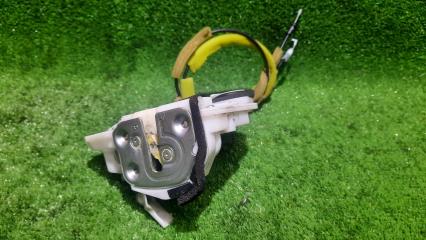 Замок боковой двери передний правый Mazda Axela / Mazda 3