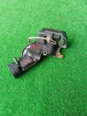 Замок боковой двери задний правый Toyota Hilux Surf / 4 Runner