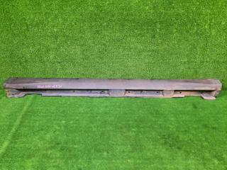 Запчасть накладка на порог наружная передняя правая Toyota Harrier / Lexus RX300