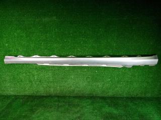 Накладка на порог наружная левая Mercedes-Benz R350