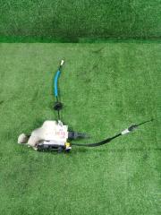 Замок боковой двери передний правый Audi A4 2008