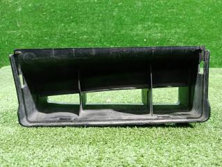 Воздухозаборник Volkswagen Golf 2010