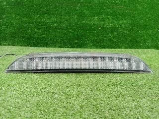 Стоп-сигнал дополнительный / фонарь Mitsubishi Outlander контрактная Стоп-сигнал дополнительный / фонарь Mitsubishi Outlander