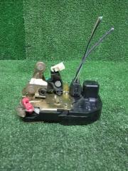 Замок боковой двери передний левый Jeep Grand Cherokee 2006