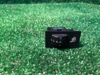 Запчасть кнопка обогрева сиденья передняя левая Peugeot RCZ 2010