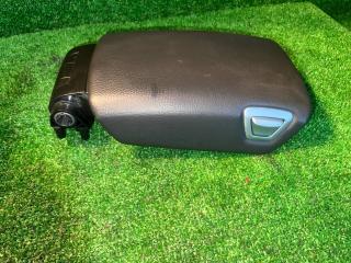 Подлокотник Volvo XC70 2007