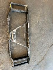 Запчасть решетка радиатора передняя Cadillac Tahoe / Yukon / Escalade 2002