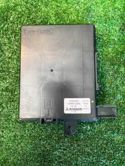 Блок управления Mitsubishi Outlander 2007