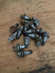Запчасть болт колесный Peugeot 207 WA WB WC 1 поколение 2006-2011