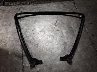 Запчасть уплотнитель резинка Peugeot 207  WA  WB  WC  1 поколение 2006-2011 2009