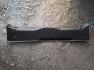 Запчасть накладка на замок багажника Peugeot 207 WA WB WC 1 поколение 2006-2011 2009