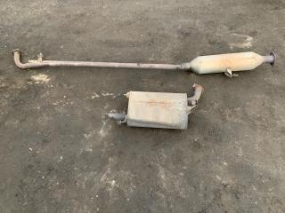 Фото запчасти глушитель Toyota Camry 2006 контрактная запчасть Запчасть глушитель Toyota Camry 2006