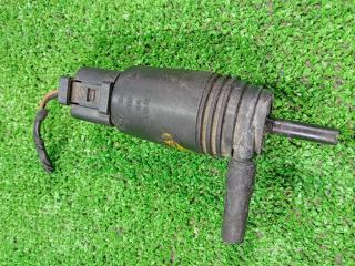 Фото запчасти насос омывателя Land Rover Range Rover 2002 контрактная запчасть Запчасть насос омывателя Land Rover Range Rover 2002