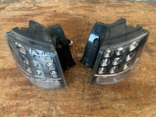 Запчасть фонарь (комплект) Mitsubishi Outlander 2009