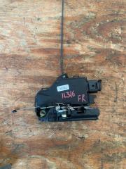 Замок боковой двери передний правый Audi TT 2003