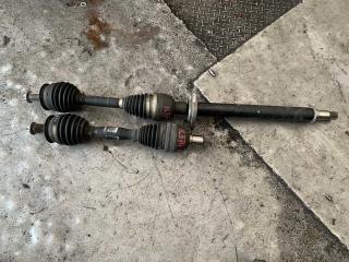 Запчасть привод передний Mercedes-Benz B180 27.08.2012