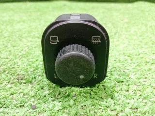 Блок управления зеркалами Golf 2008 5 BLF (1.6) Блок управления зеркалами Golf 2008 5 BLF (1.6)