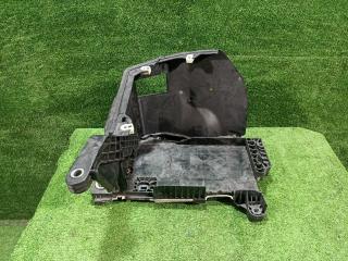 Запчасть крепление аккумулятора BMW 2 02.12.2015