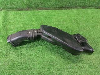 Воздухозаборник Mitsubishi Outlander 2010 контрактная Воздухозаборник Mitsubishi Outlander 2010