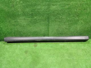 Накладка на порог наружная правая Mitsubishi Outlander 2012 контрактная Накладка на порог наружная правая Mitsubishi Outlander 2012