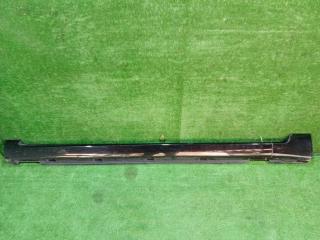 Накладка на порог наружная левая Volkswagen Passat 2011