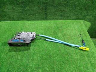 Запчасть замок боковой двери передний правый BMW 2 02.12.2015