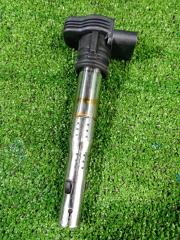 Катушка зажигания Audi A4 2012