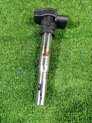 Катушка зажигания Audi A4 2012