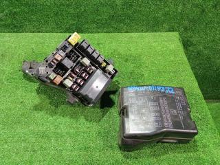 Фото запчасти блок предохранителей Mitsubishi Chariot Grandis контрактная запчасть Запчасть блок предохранителей Mitsubishi Chariot Grandis