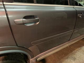 Запчасть дверь боковая задняя правая Volvo XC90 2007