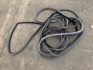 Запчасть уплотнитель резинка Volvo XC90 2007