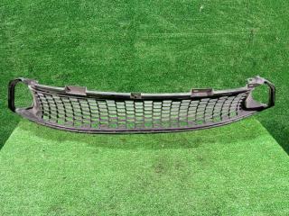 Запчасть решетка в бампер Toyota Lexus IS250