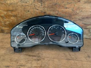 Запчасть панель приборов / щиток Jeep Liberty 2008