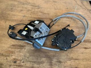 Замок боковой двери Volkswagen Sharan 28.11.2011