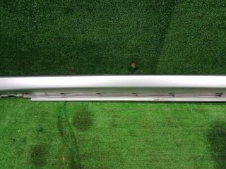 Накладка на порог наружная правая Audi A4 8E B7 ALT (2.0)