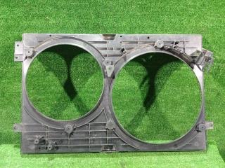 Диффузор радиатора Golf 01.07.2001 4 AVU