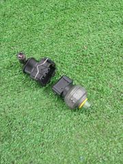 Запчасть датчик давления фреона кондиционера Volvo XC90 2007