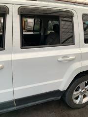 Запчасть дверь боковая задняя левая Jeep Patriot 03.02.2011