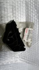 Крепление бампера заднее левое Toyota Corolla 2009