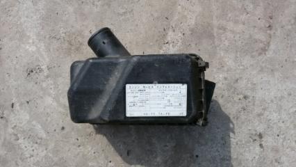 Корпус воздушного фильтра Toyota Carina 1998